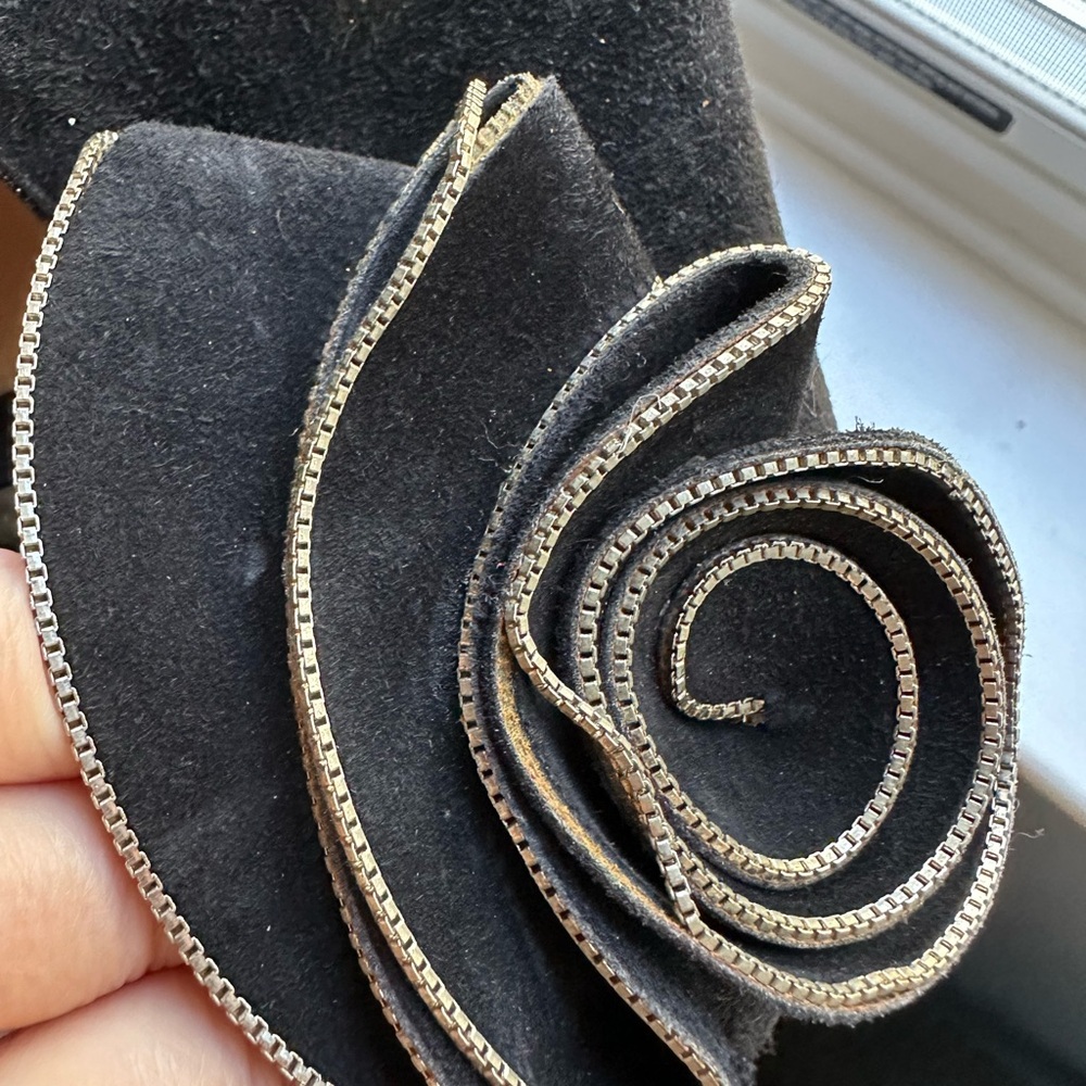 Christian Louboutin EU 41 Mrs Baba 100
Suede Booties - Picture 5 of 10
